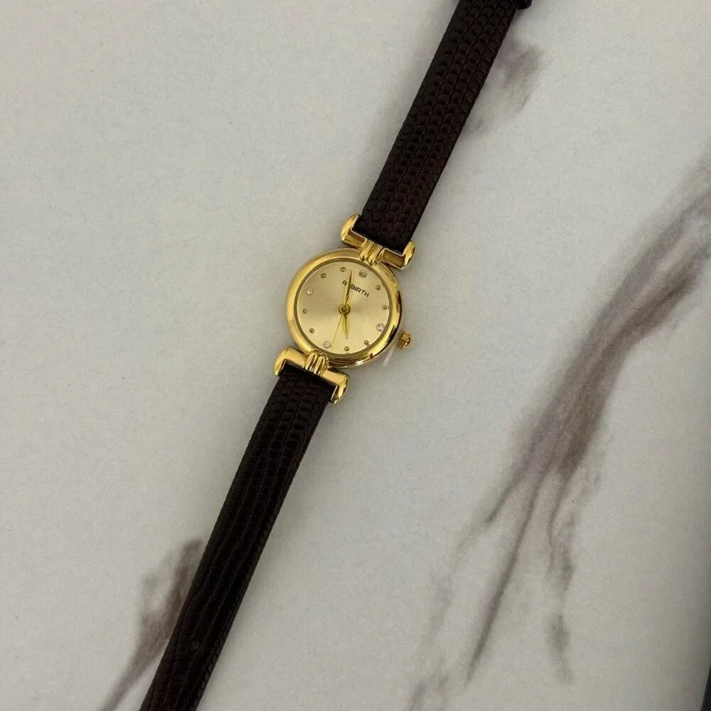 SKU0132 Vintage Gold‎ Black strap Women Minimalist Watch Bracelet + gift bag